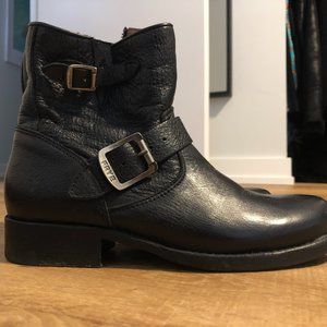 Frye Veronica Shortie Black Leather Boot Size 8